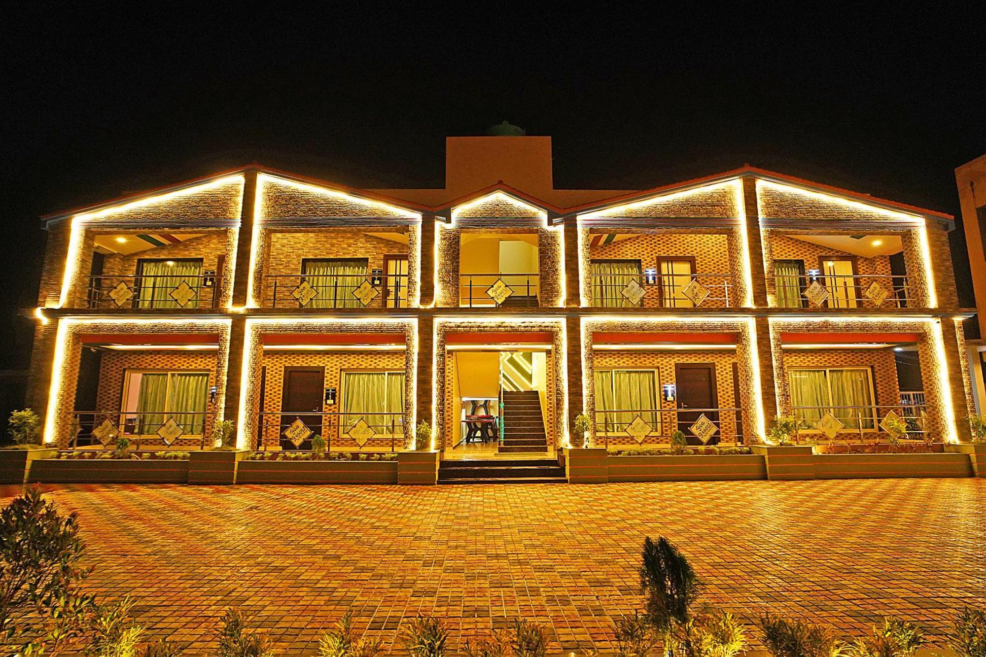 Goa Beach Resort On Beach Mandarmani Exterior photo