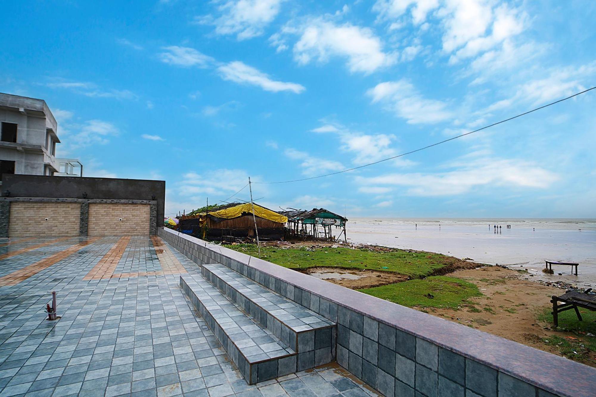 Goa Beach Resort On Beach Mandarmani Exterior photo